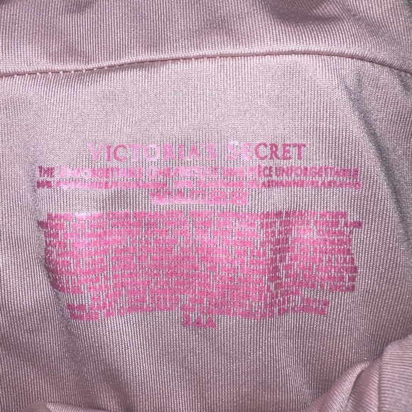 Victoria Secret Unforgettable purple/Plum one piece ruched halter size 34A - Picture 5 of 7